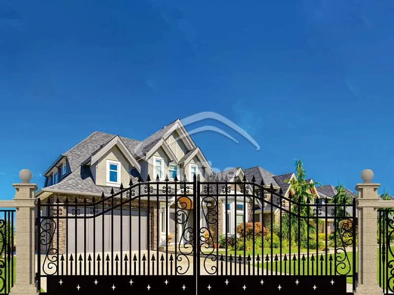 20ft Bi-Parting Iron Gate. With artwork Star in the Bottom of Gate Frame